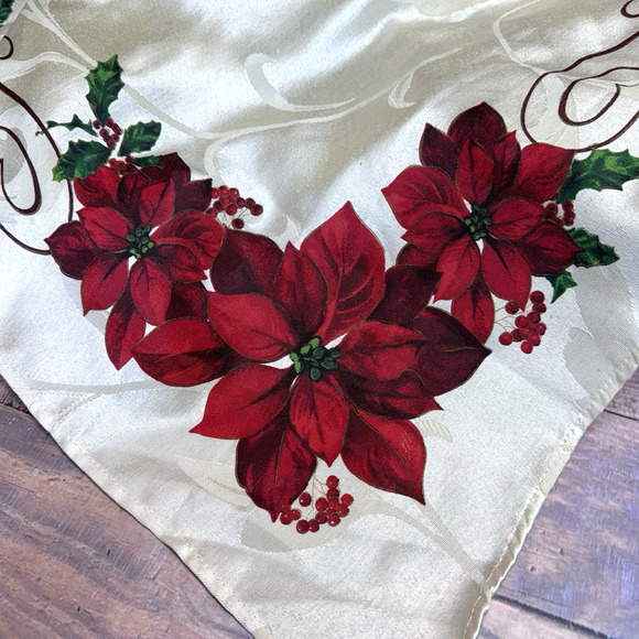 St Nicholas Square Christmas Fabric Tablecloth‎ Rectangular 97"x58" Poinsettias - Picture 2 of 8